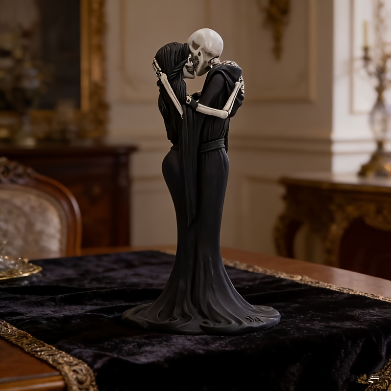 Resin Art Furniture - 1pc Loving Skull Couple Statue, Halloween